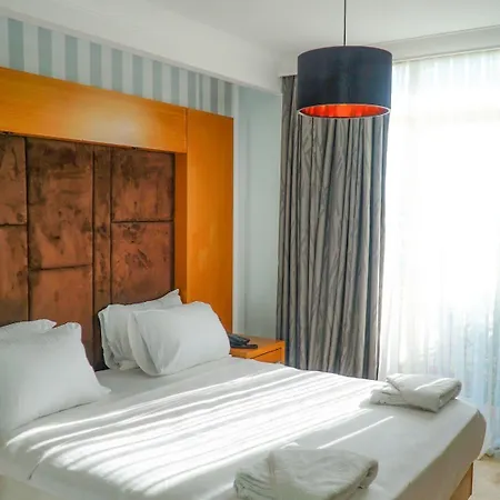 Tangiers Ex Marina Bay Hotel