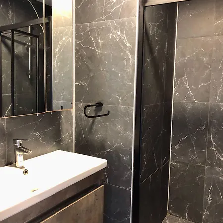 Tangiers Ex Marina Bay Otel