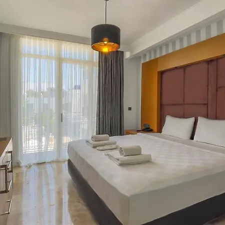 Otel Marına Bay *