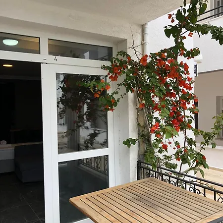Otel Marına Bay *