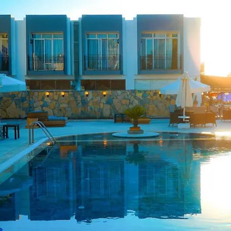 Tangiers Ex Marina Bay Otel *